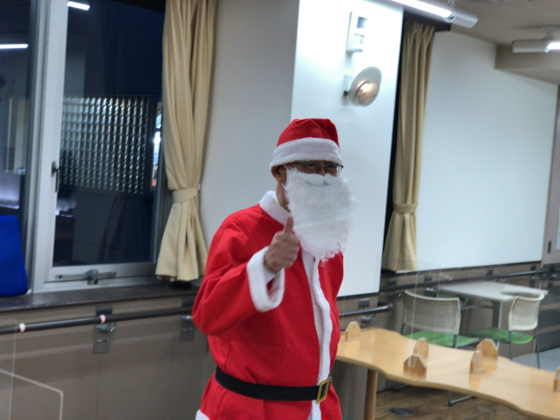 キャンドルサービスを行いました